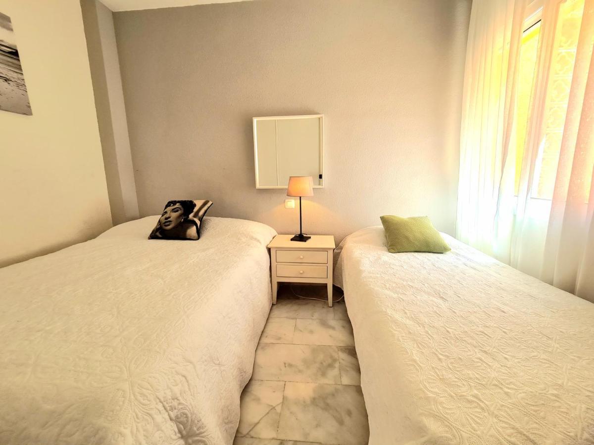 Aa Guest - Reserva De Marbella Golf Course Eco Bagian luar foto
